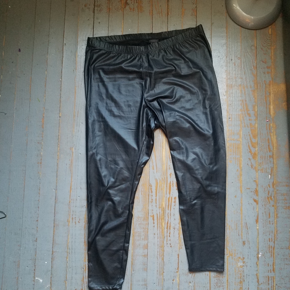Torrid Pleather Fake Leather Stretch Pants Legging